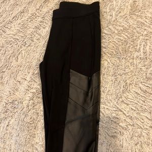 Bar lll leggings size medium